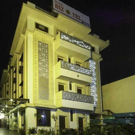 Hotel Bizzotel Gurgaon Zewnętrze zdjęcie