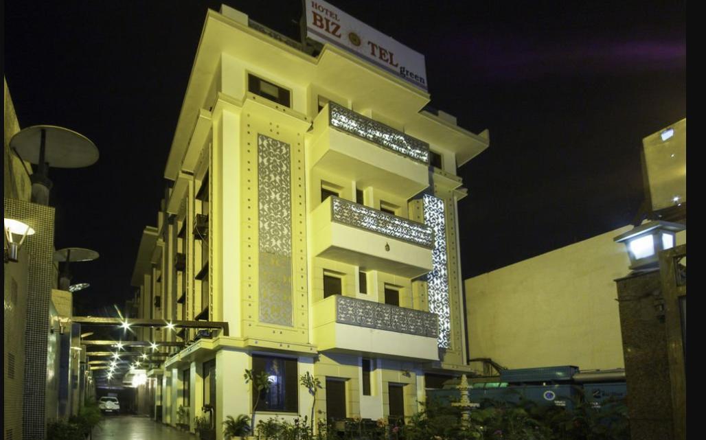 Hotel Bizzotel Gurgaon Zewnętrze zdjęcie